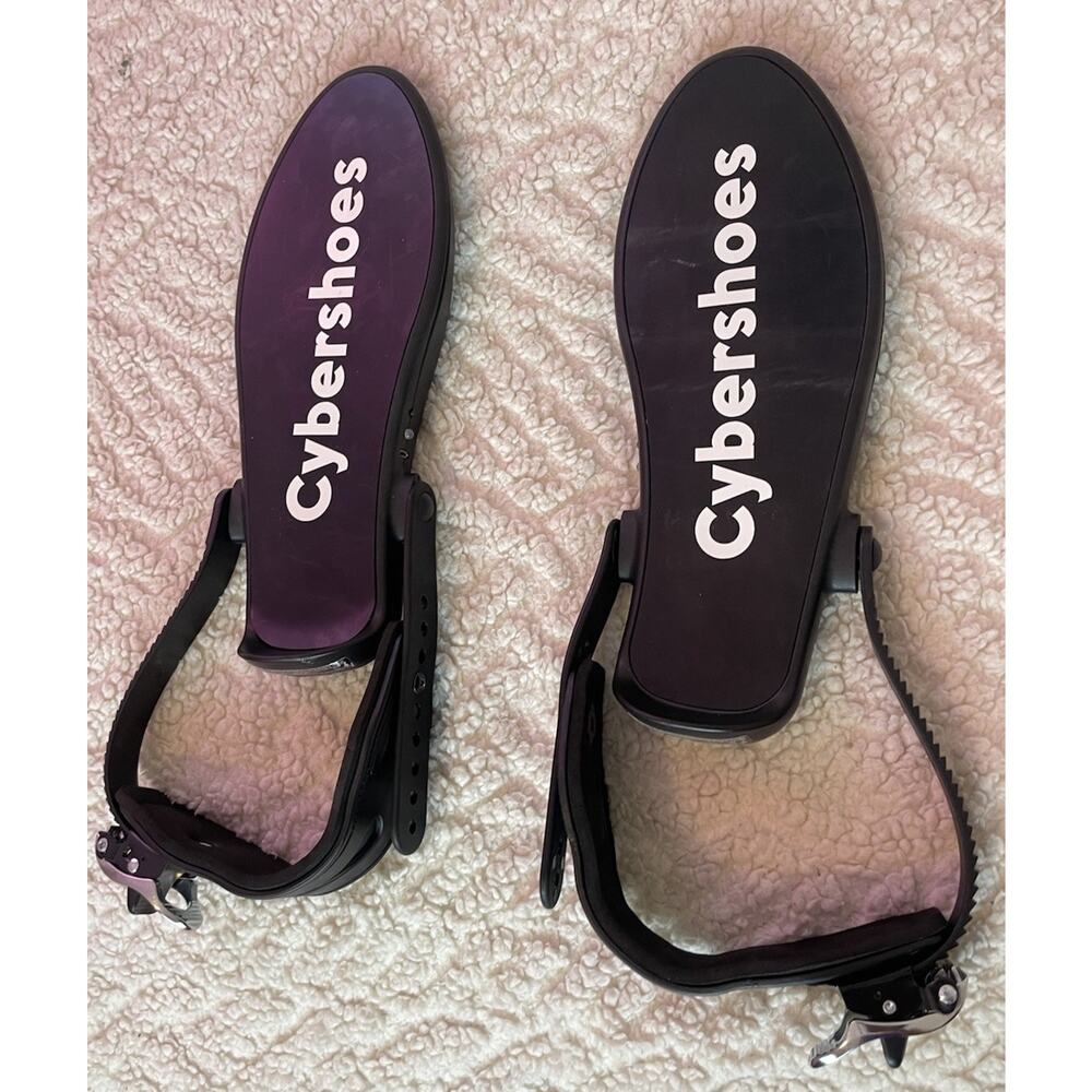 Cybershoes for Quest Gaming Station and SteamVR